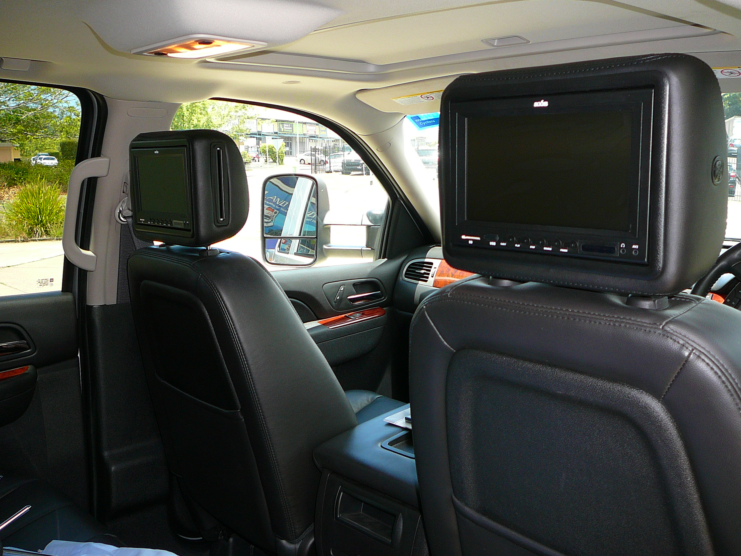 Chevrolet Silverado Axis DVD Rear Seat Entertainment