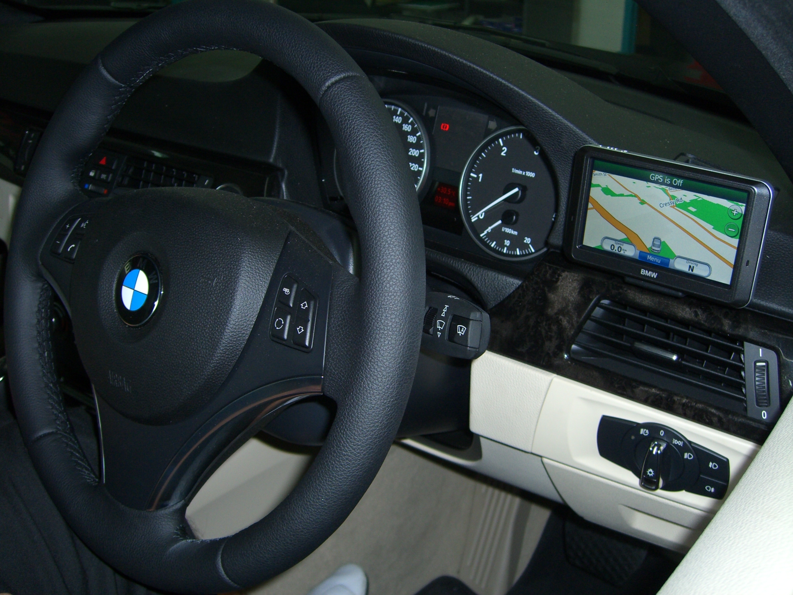 BMW 320d 2009