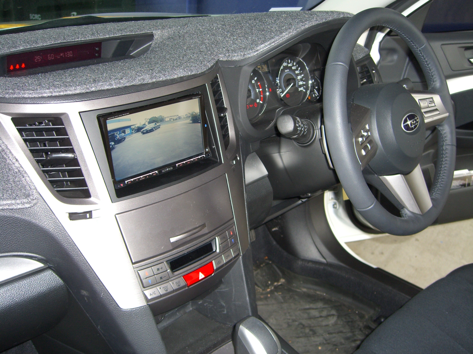 Subaru Outback 2010 Kenwood GPS Navigation Unit