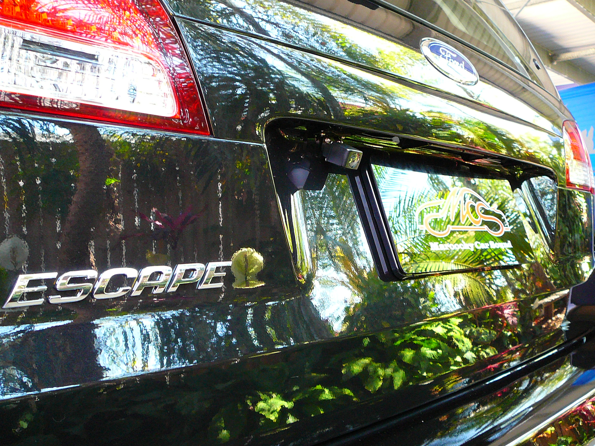 Ford Escape 2011, reverse mirror and camera
