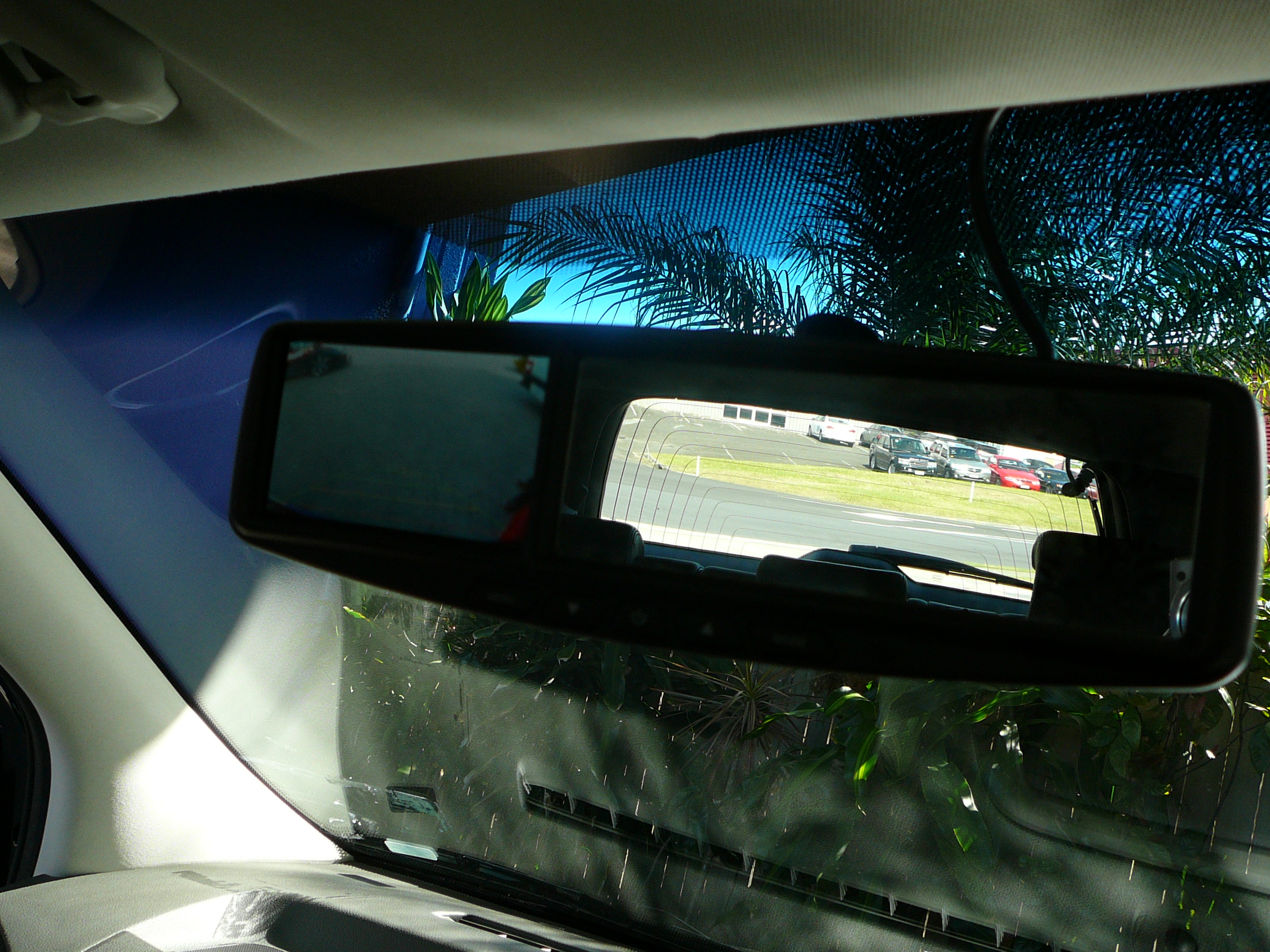 Ford Territory, Reverse Camera and mirror