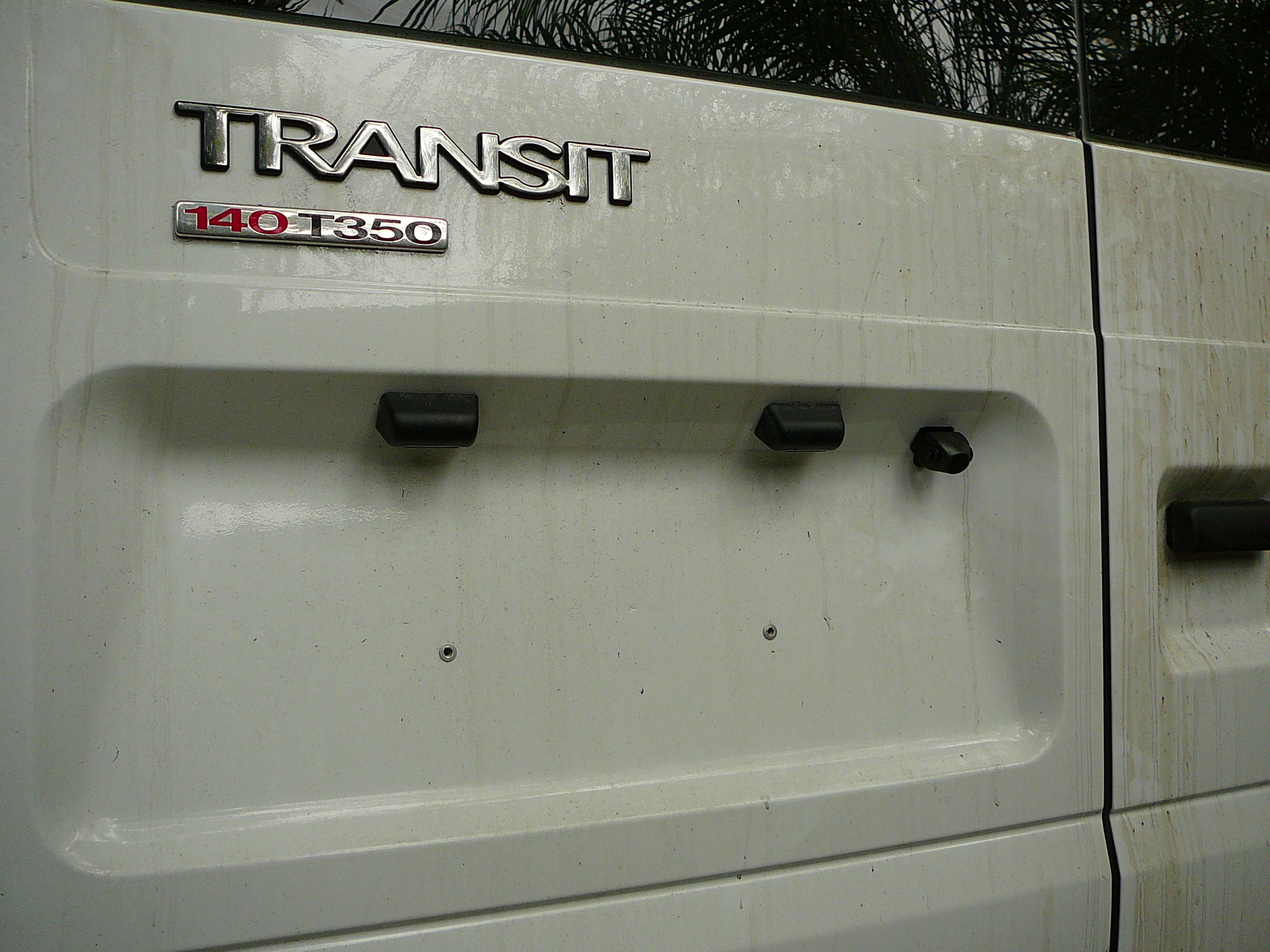 Ford Transit 2011, Pioneer AVH-P3350BT and reverse camera