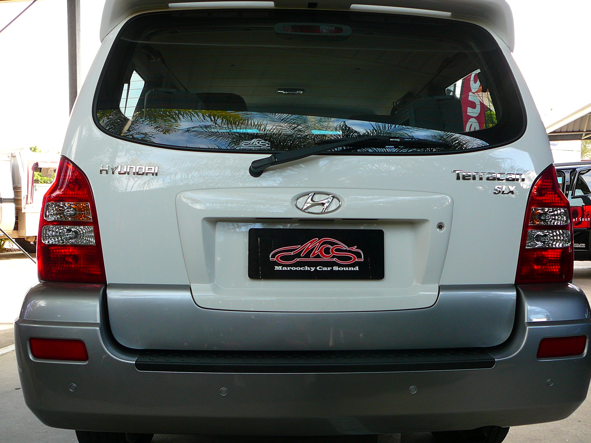 Hyundai Terracan 2006, Reverse sensor system