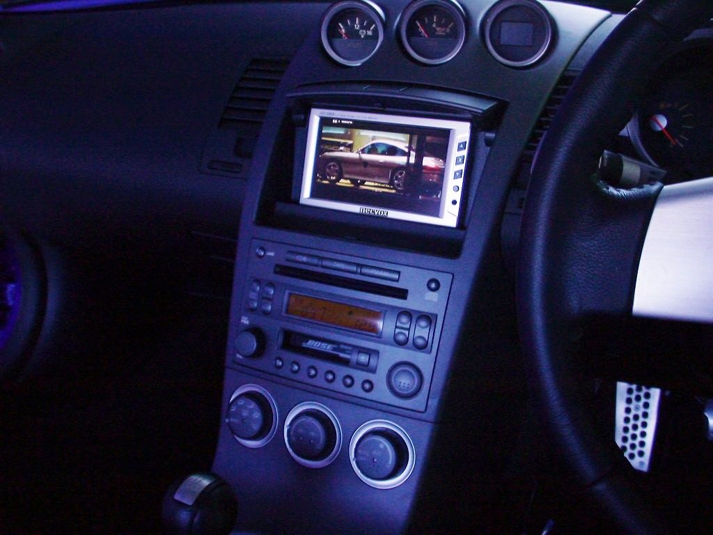 Nissan 350z DVD GPS Navigation Screen Custom Install Pic1 1024x768 