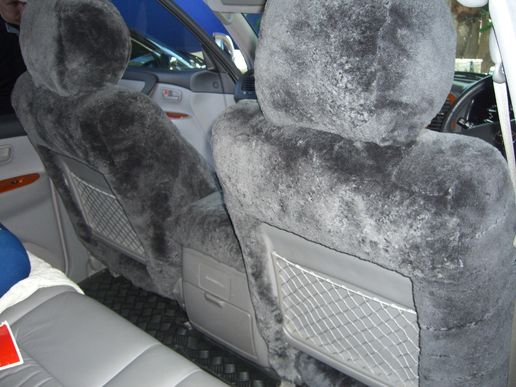 Toyota Landcruiser 100series sheepskin seat covers