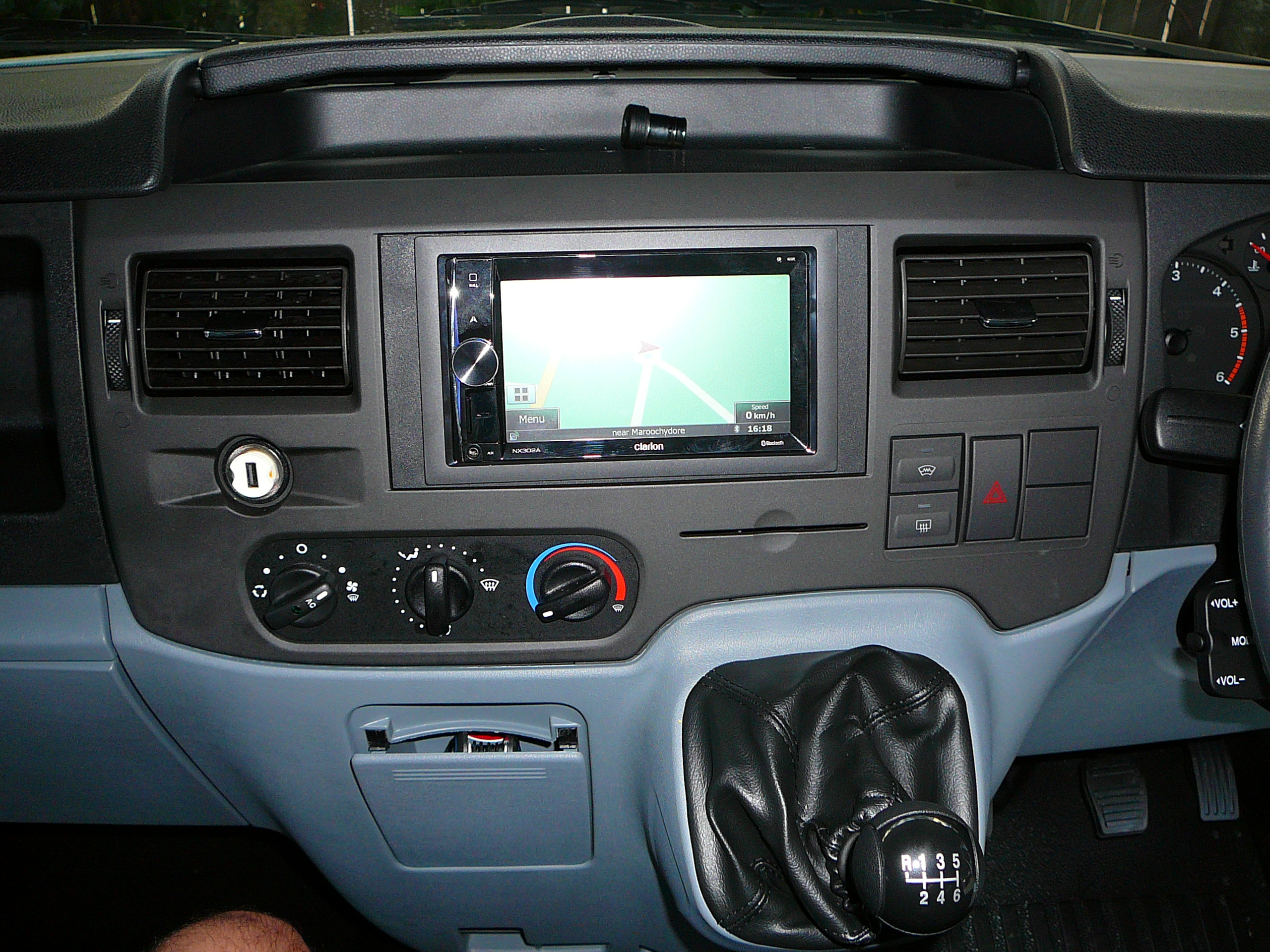 Ford Transit Clarion Indash GPS Navigation System and Reverse Camera