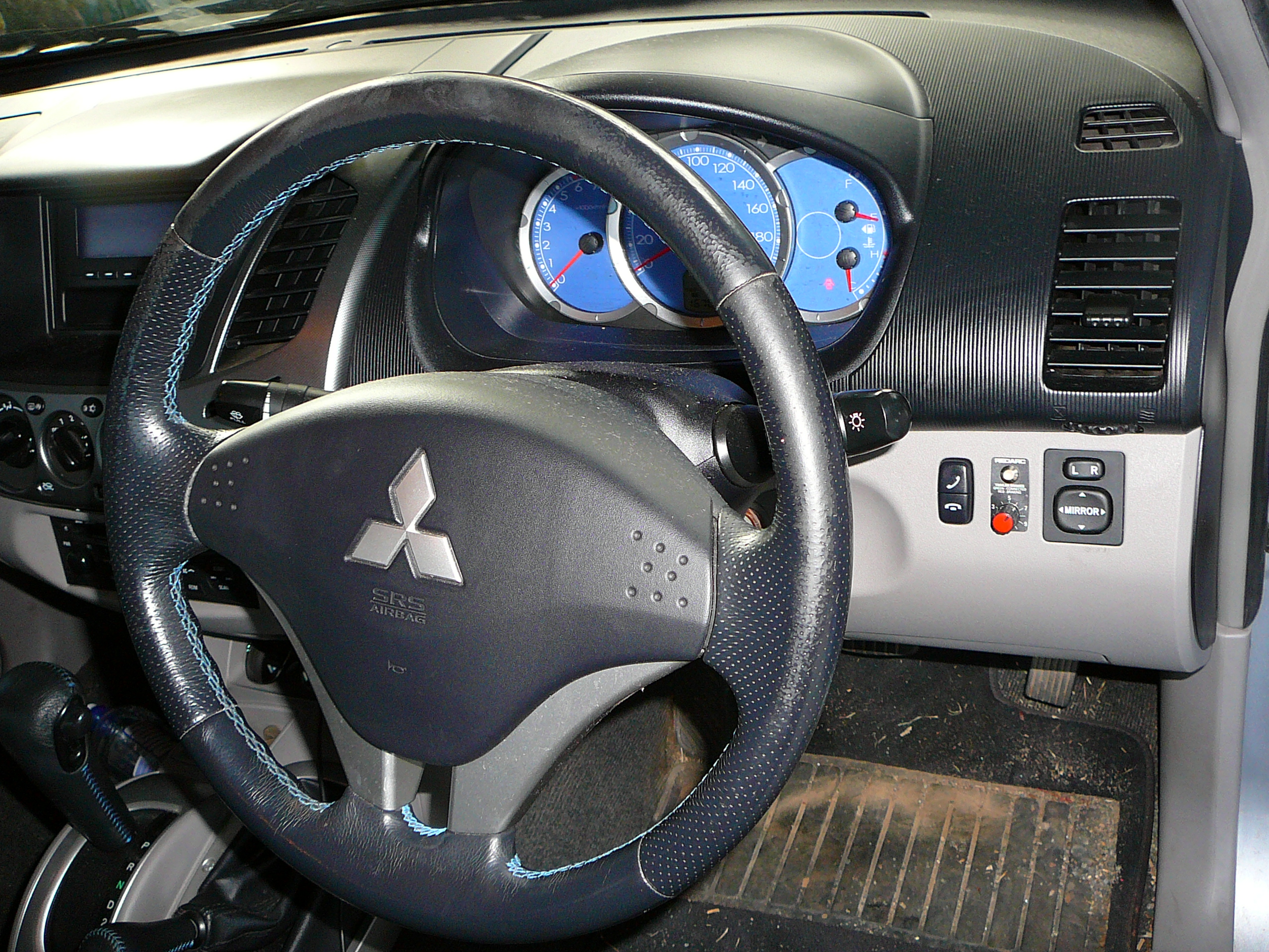 Mitsubishi Triton 2008, Redarc EBRH Brake Controller