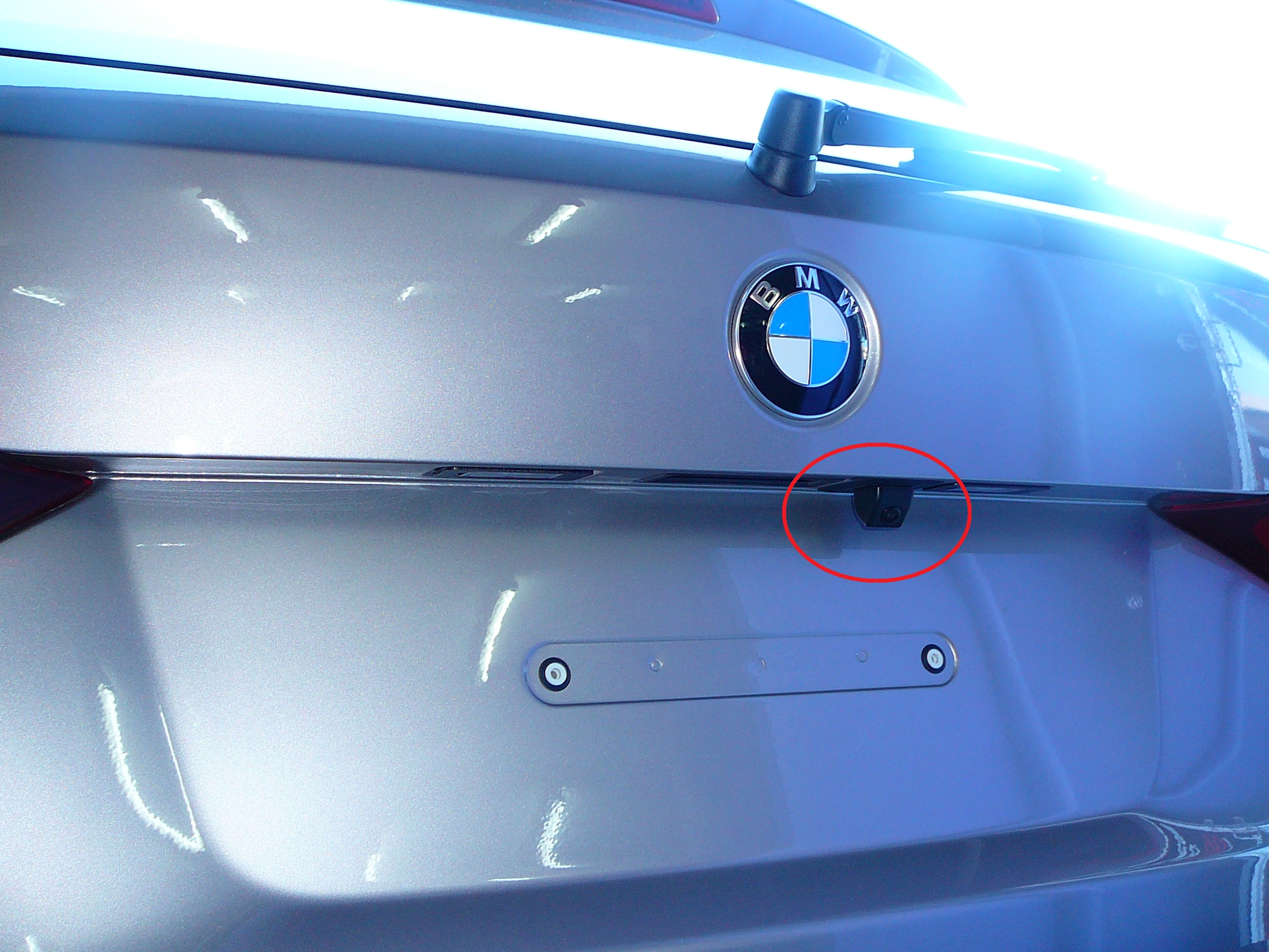 BMW X1 2013, Reverse Camera Integration on factory BMW screen