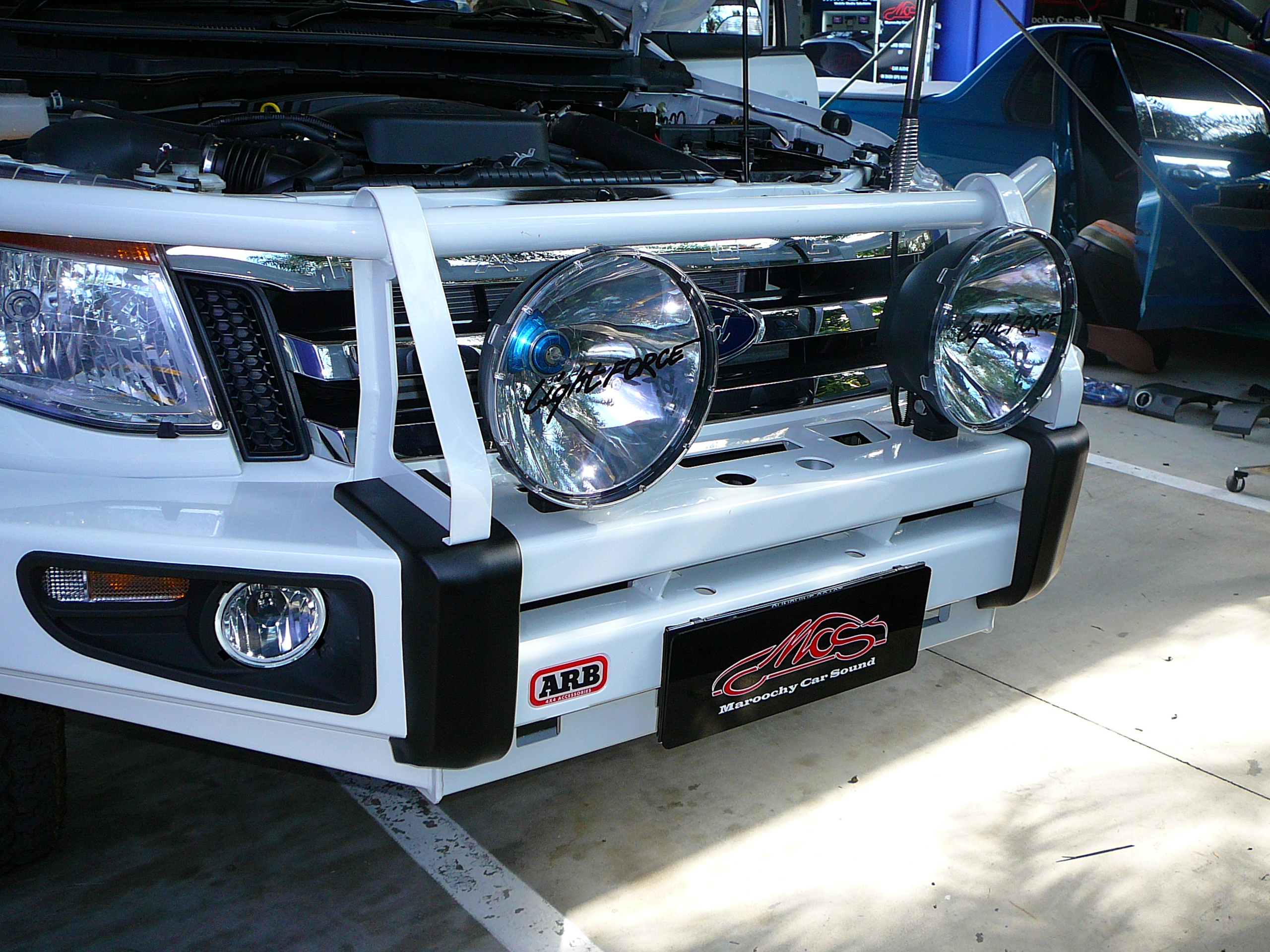Ford Ranger 2012, Lightforce XGT Driving Lights