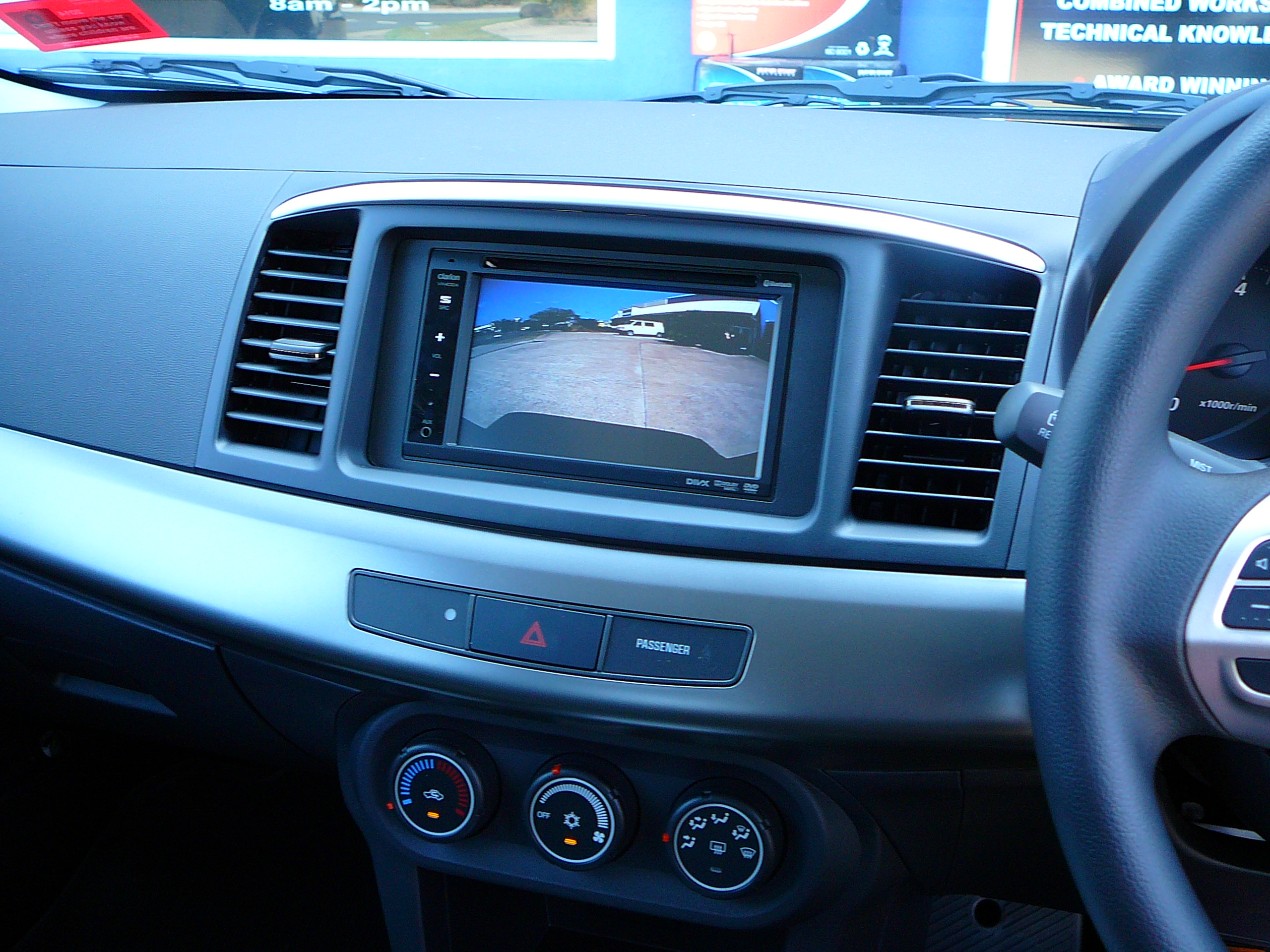 Mitsubishi Lancer 2013, Clarion Audio Visual Unit and Reverse Camera