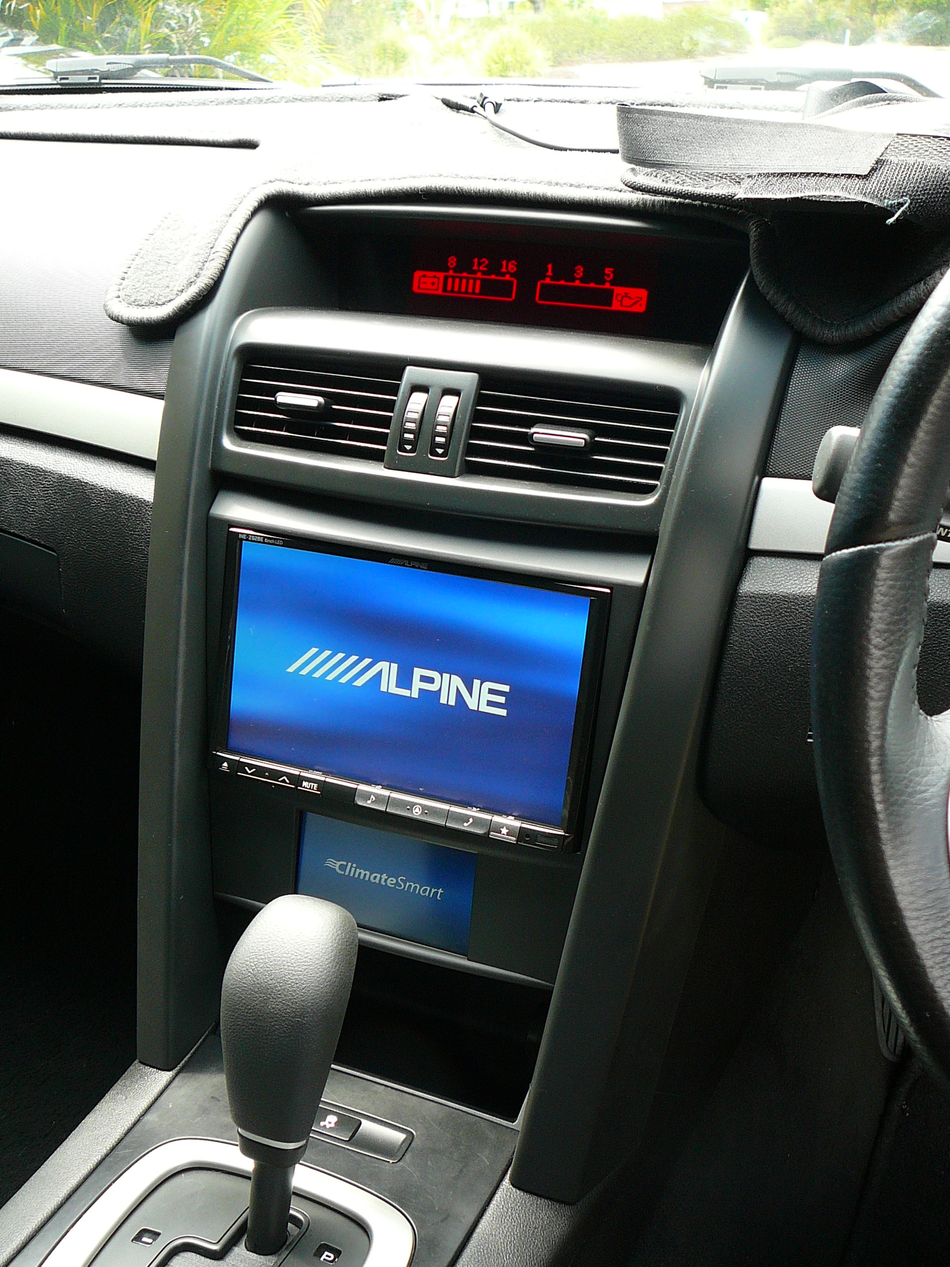 Holden Commodore VE, Alpine INE-W928E with Front & Rear Cameras, 9 inch DVD Headrest Screens