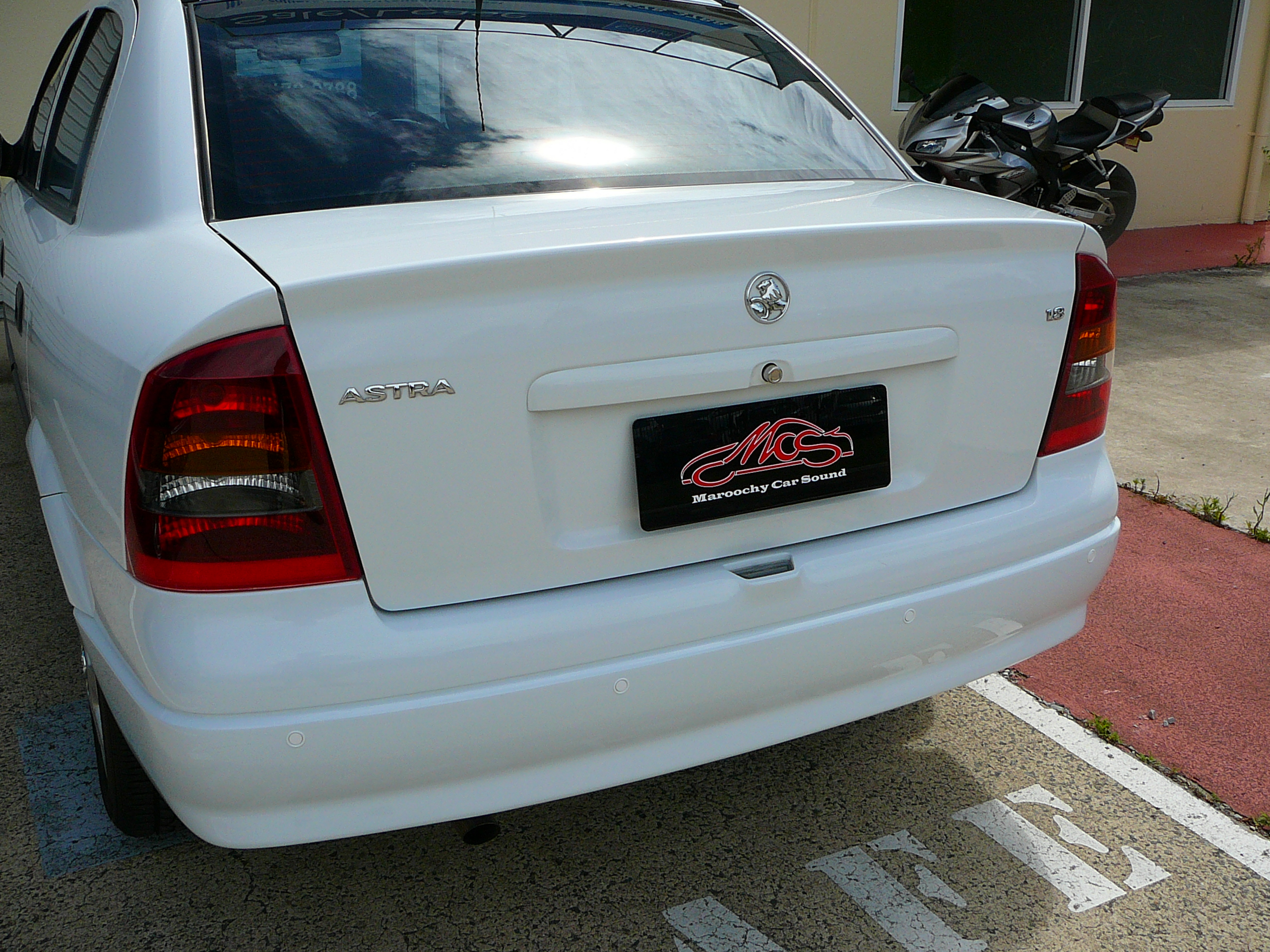 Holden Astra, Front & Rear Parking Sensors