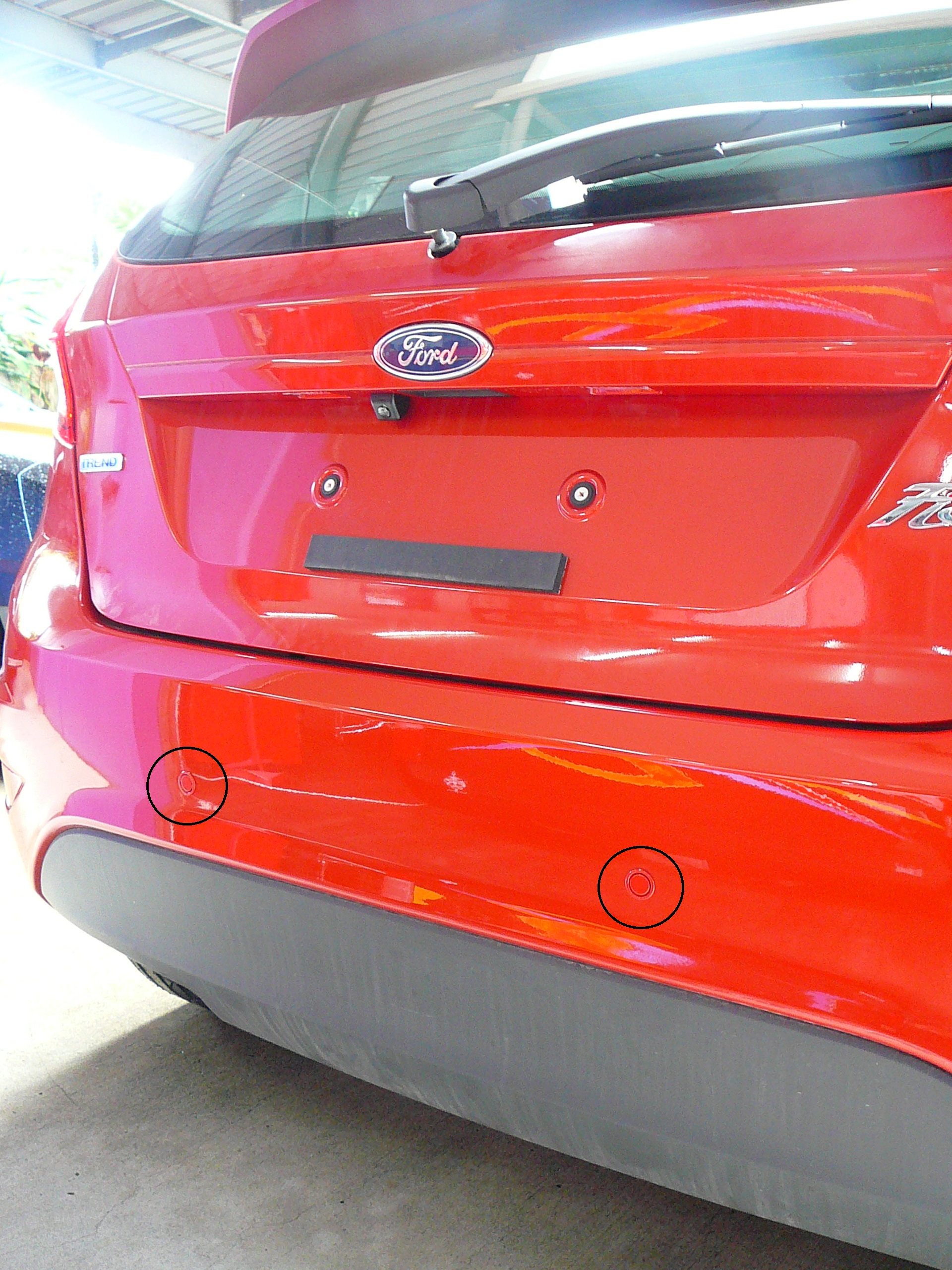Ford Fiesta 2014, Parking Sensors and Mirror Monitor with Reverse Camera