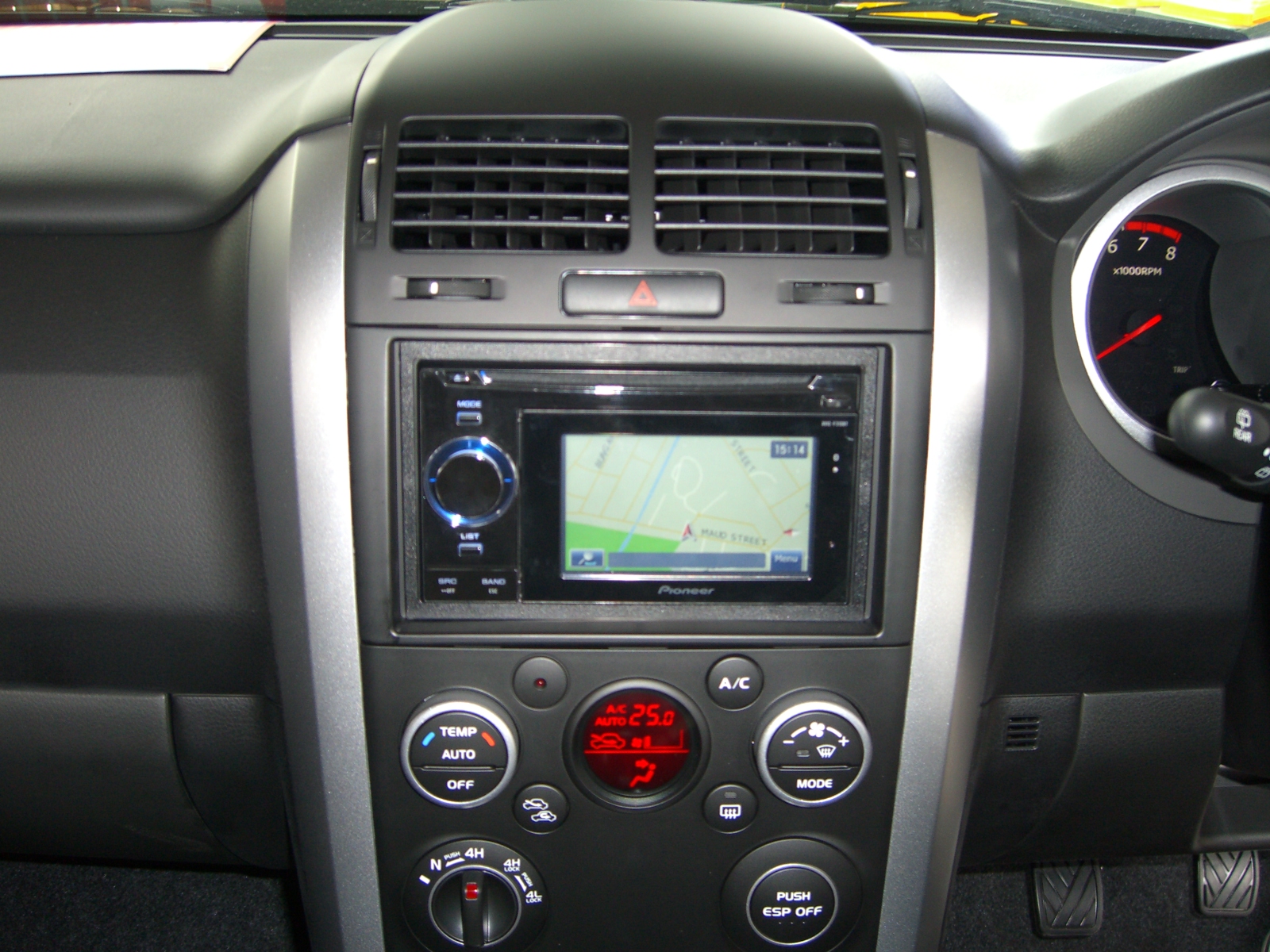 Suzuki Vitara 2010 Eclipse GPS Navigation