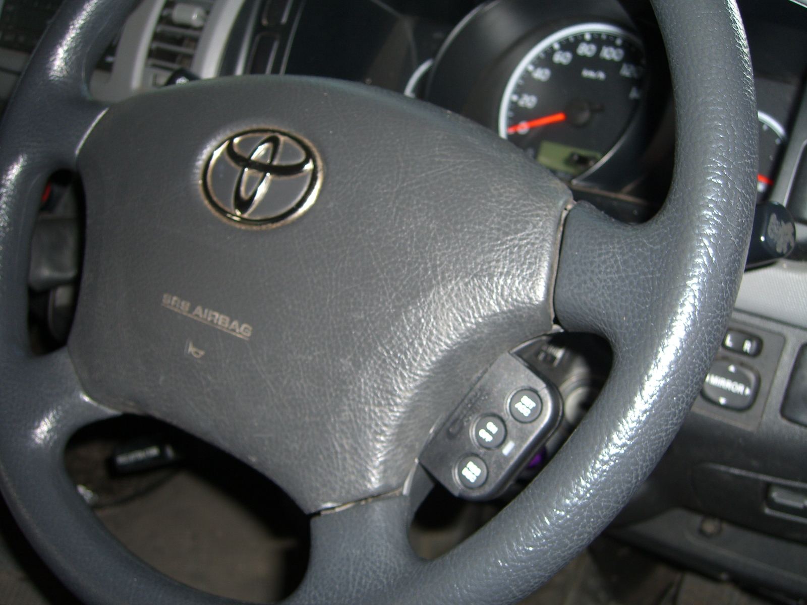Toyota Hiace Command cruise control install