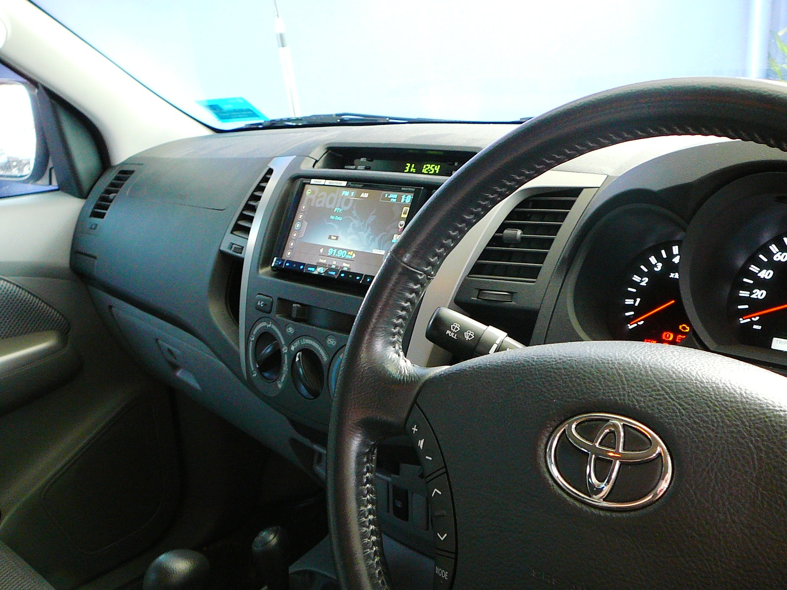 Toyota Hilux SR5, Pioneer audio visual unit and audio upgrade