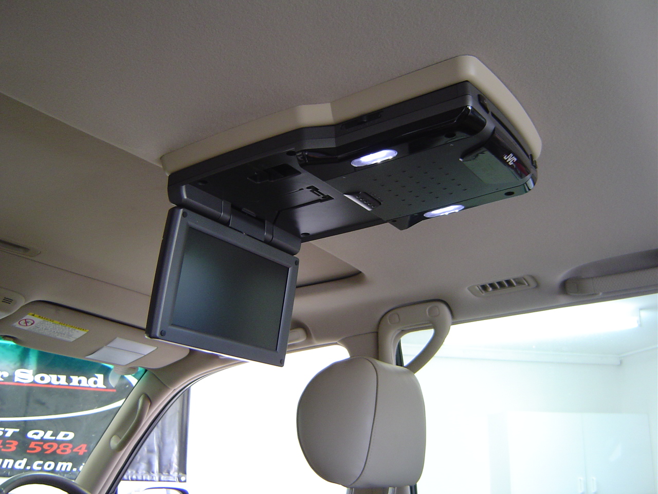 Toyota Landcriser 100 series sunroof with roof screen