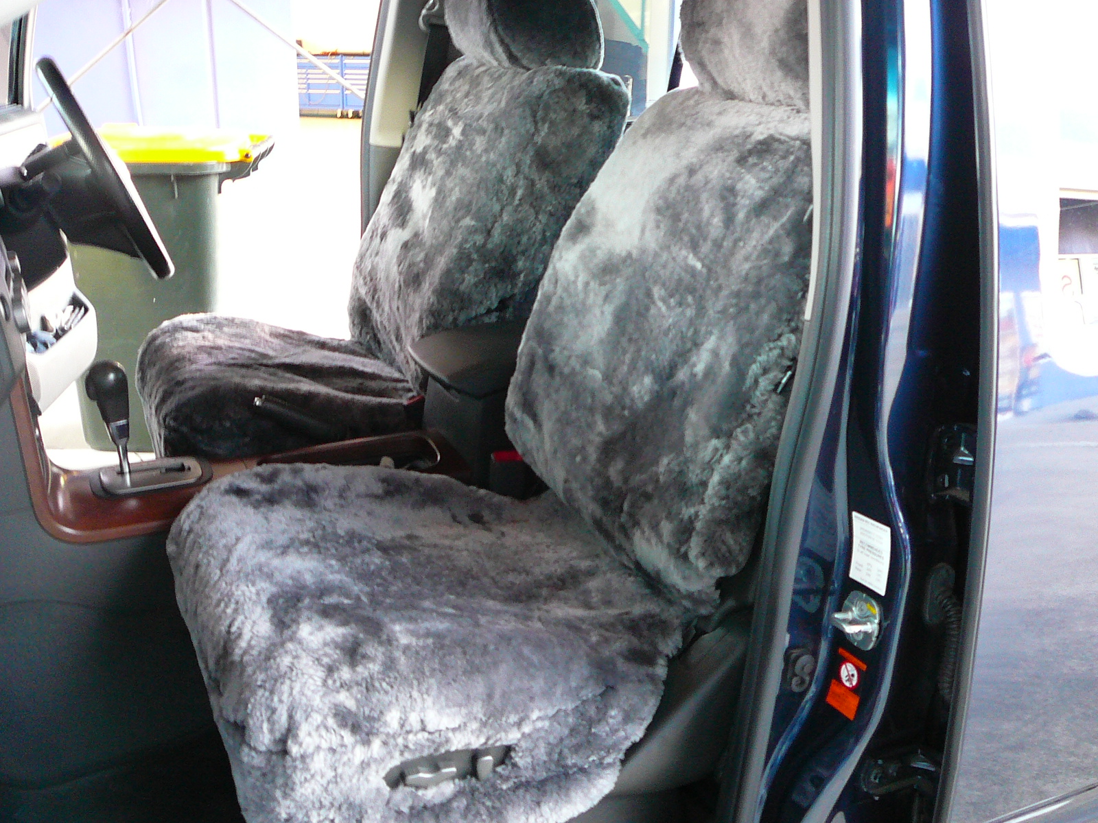 Nissan Pathfinder 2007, Alpine INE-W947 GPS Navigation and Reverse Camera, Custom Made Sheepskin Seat Covers