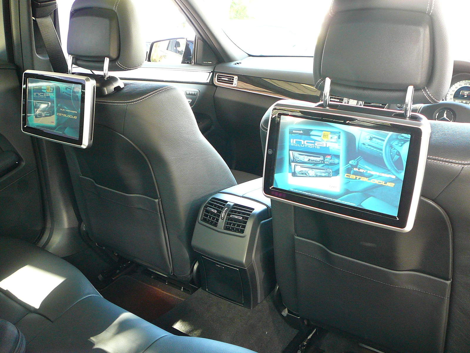 Mercedes Benz E400 2014, Opal 10inch DVD Rear Seat Entertainment Installation