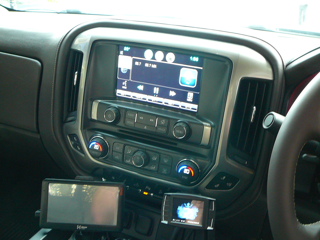 Dodge Ram 2015, Integrated GPS Navigation System & Tekonsha Prodigy Electric Brake Controller