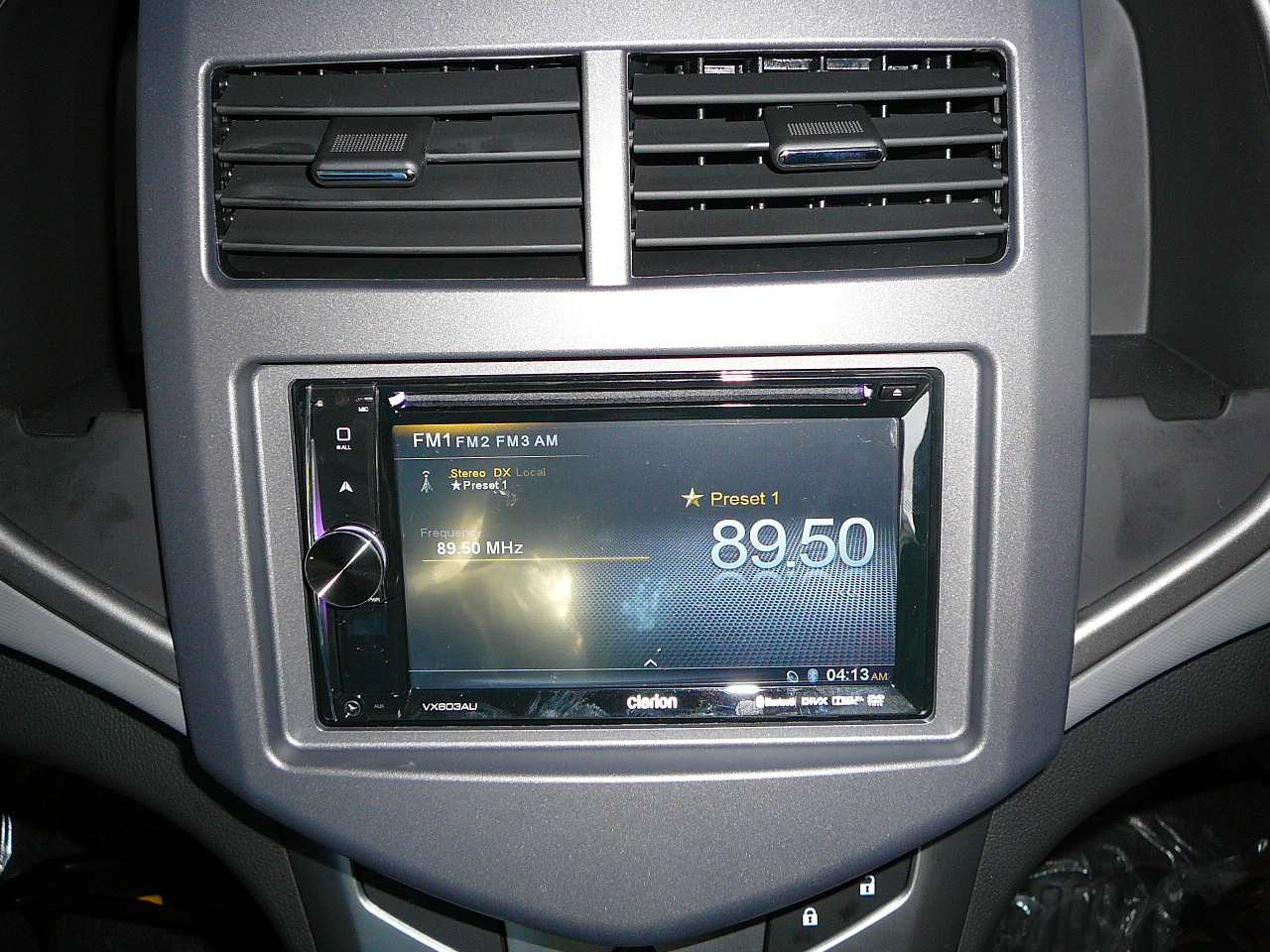 Holden Barina Spark 2015, Clarion VX603 GPS Navigation & Dash Fascia