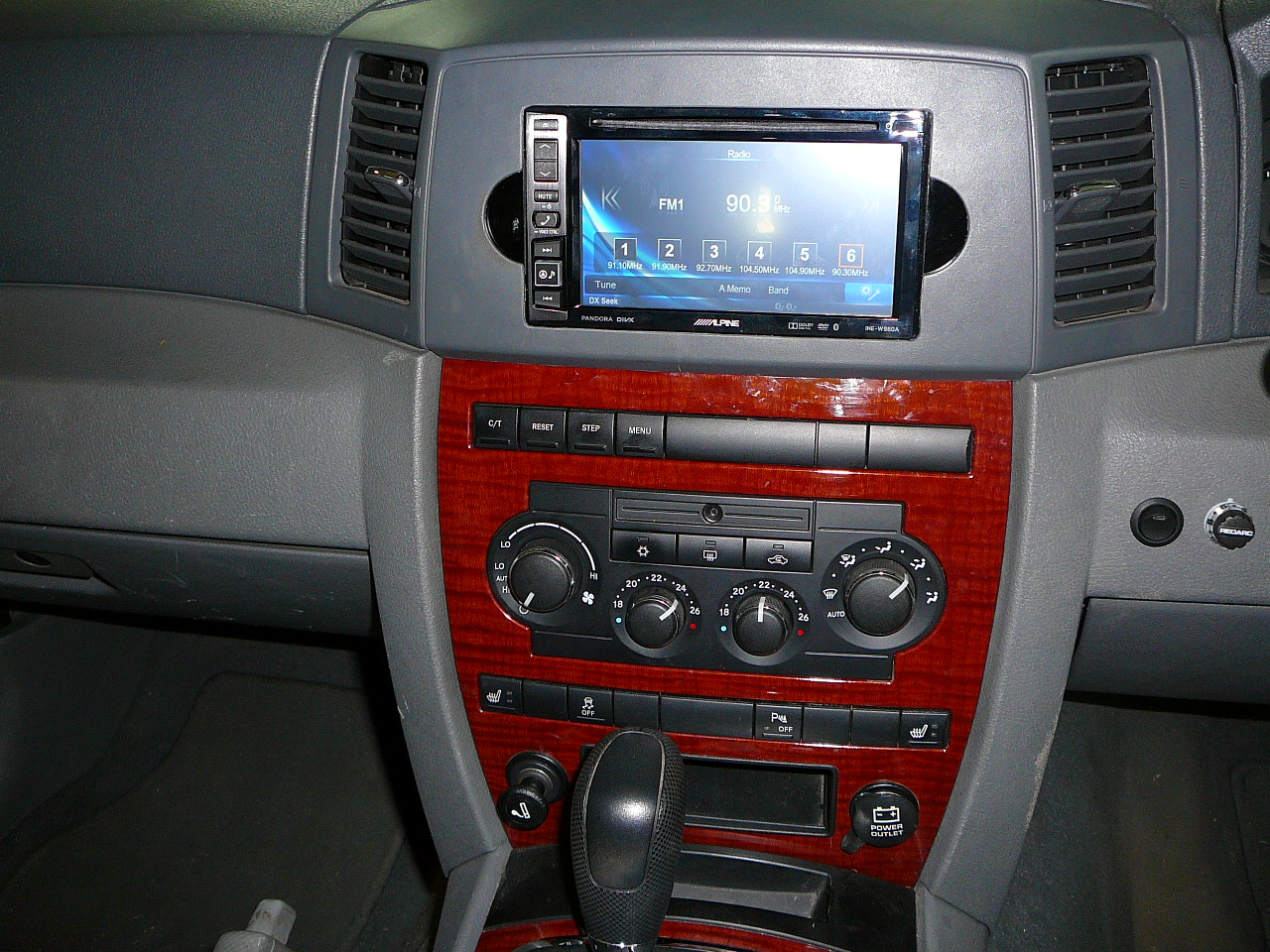 Jeep Grand Cherokee, Alpine GPS Navigation System with Custom Dash Fascia