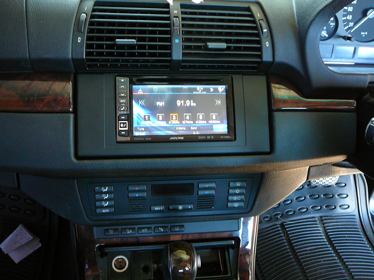 BMW X5, Alpine GPS Navigation Unit – Dash kit, Steering Wheel Control Interface