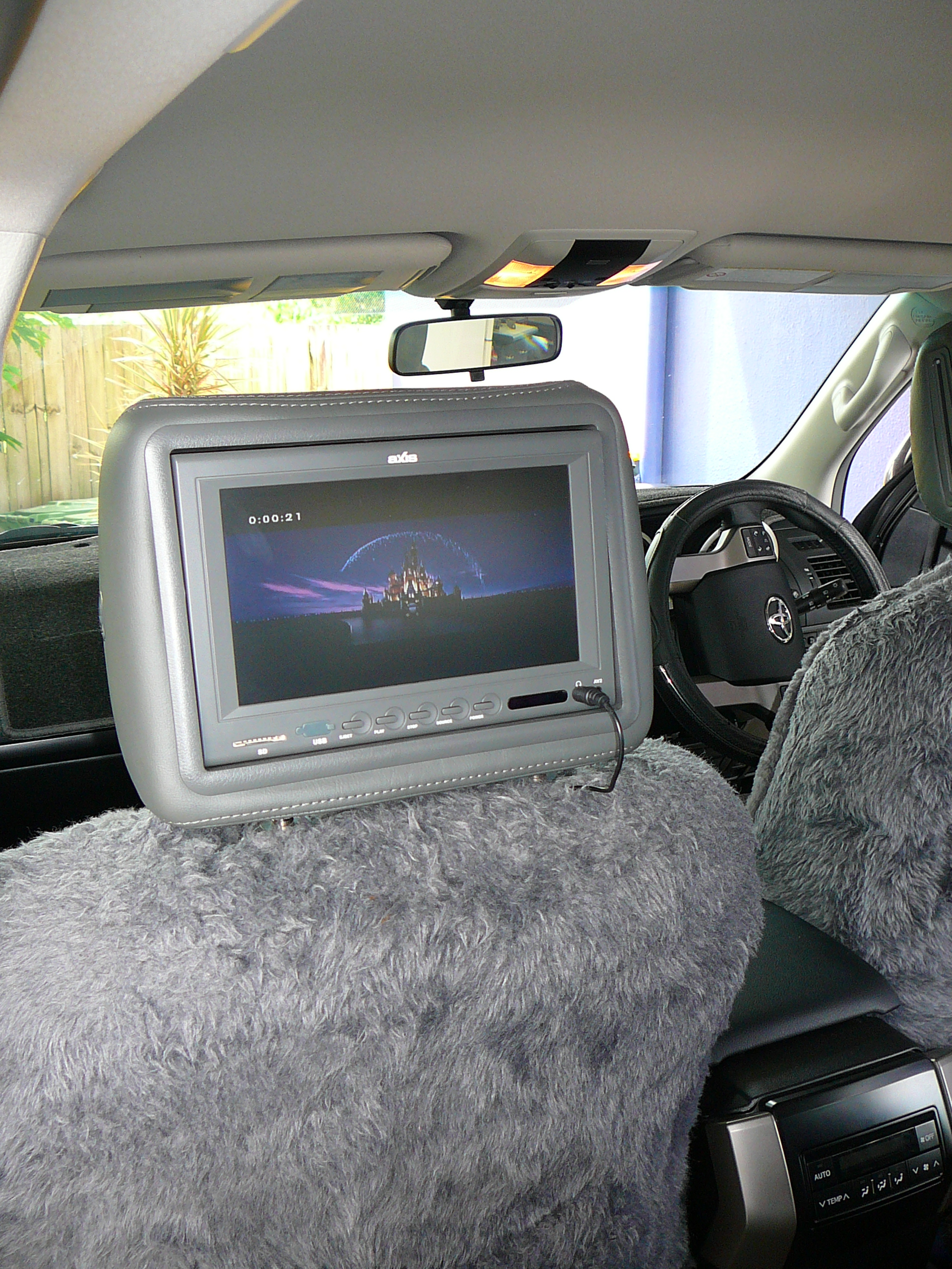 Toyota Prado 2012 150 series, Axis AX 985-2 HR DVD Headrest Screens