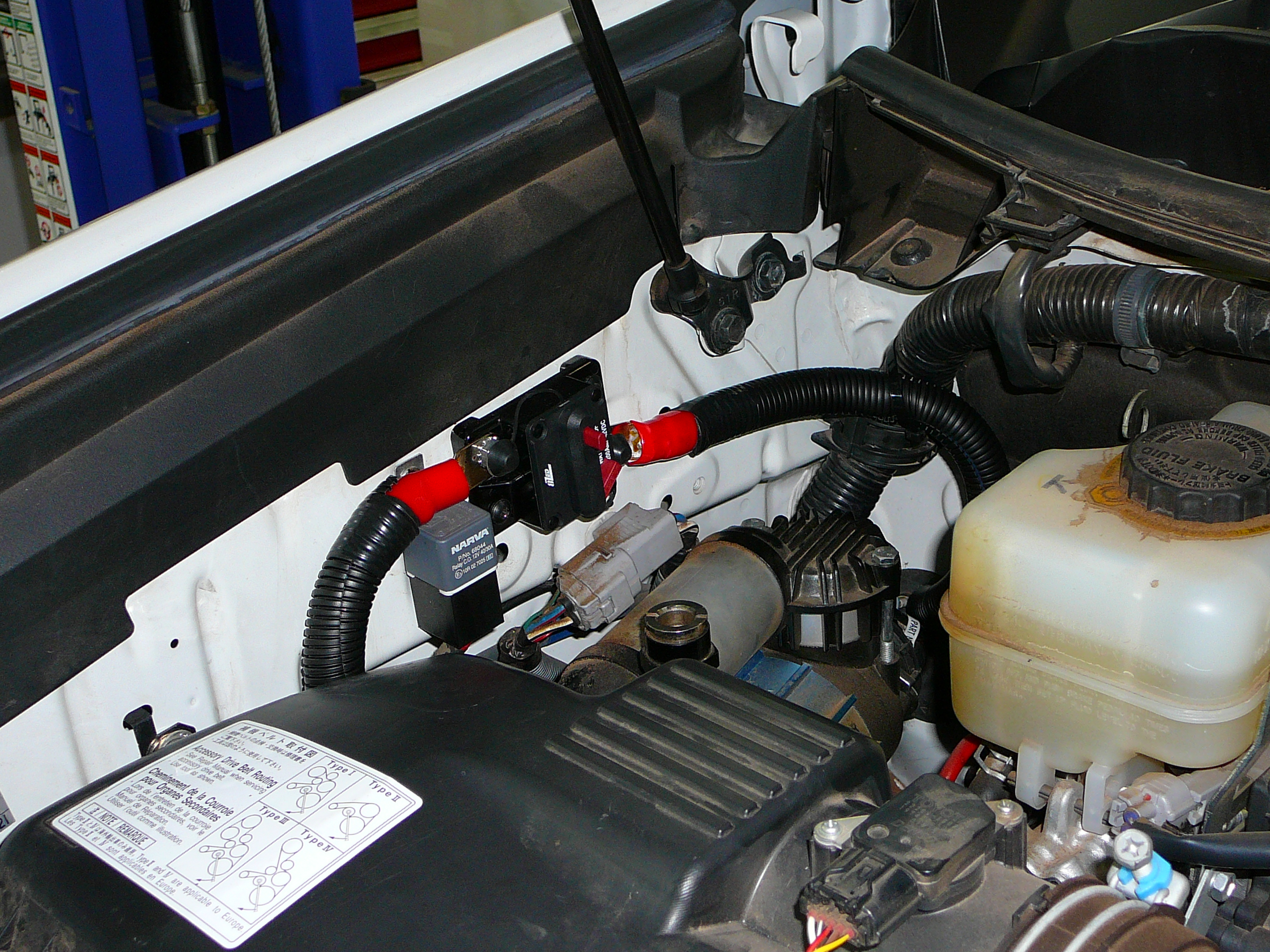 Toyota Prado 150 series Dual Battery System with a Redarc BCDC1240 & SBi12 and Andersen Plug