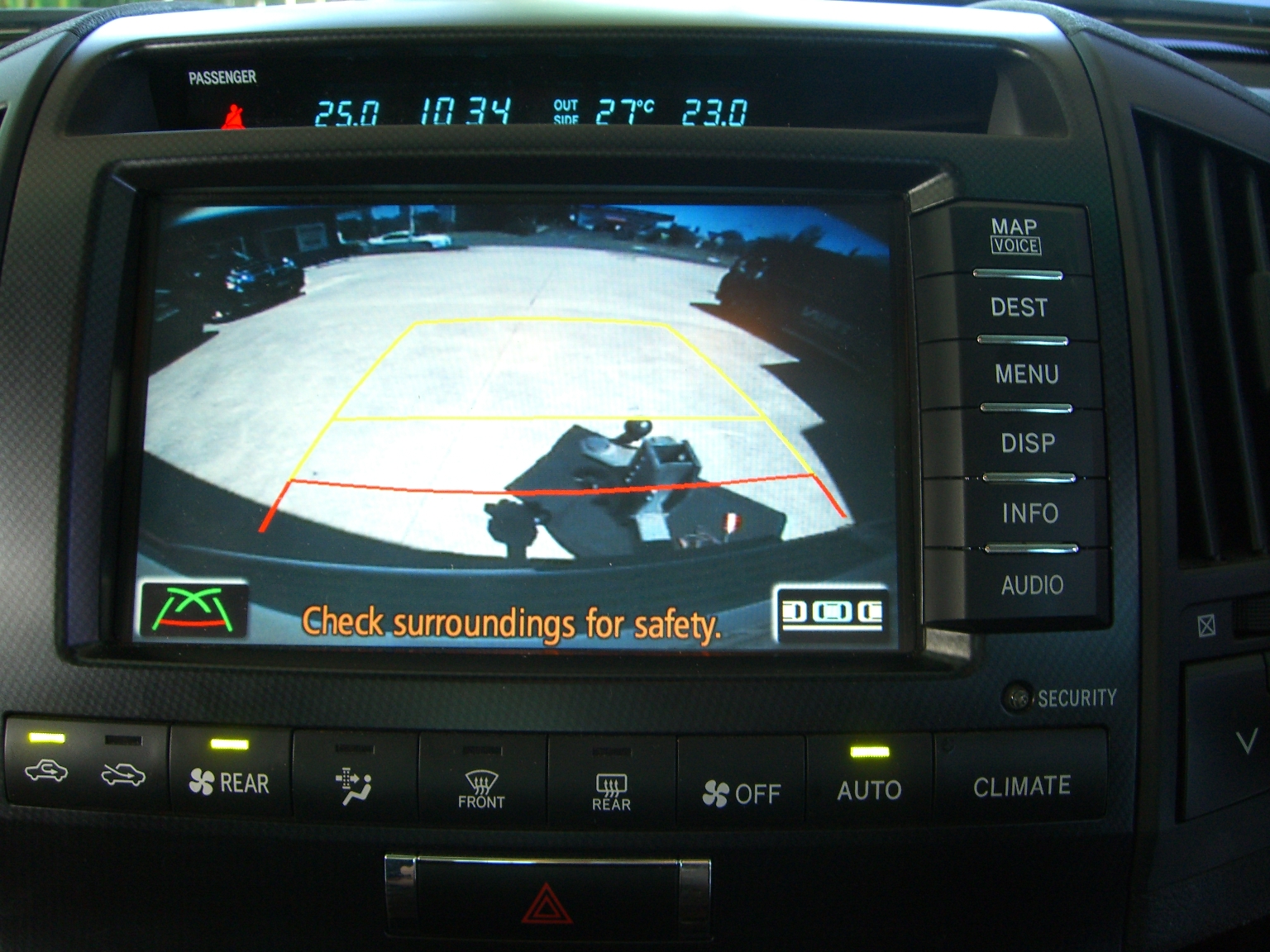 Toyota Landcruiser 200 Series Reverse Camera
