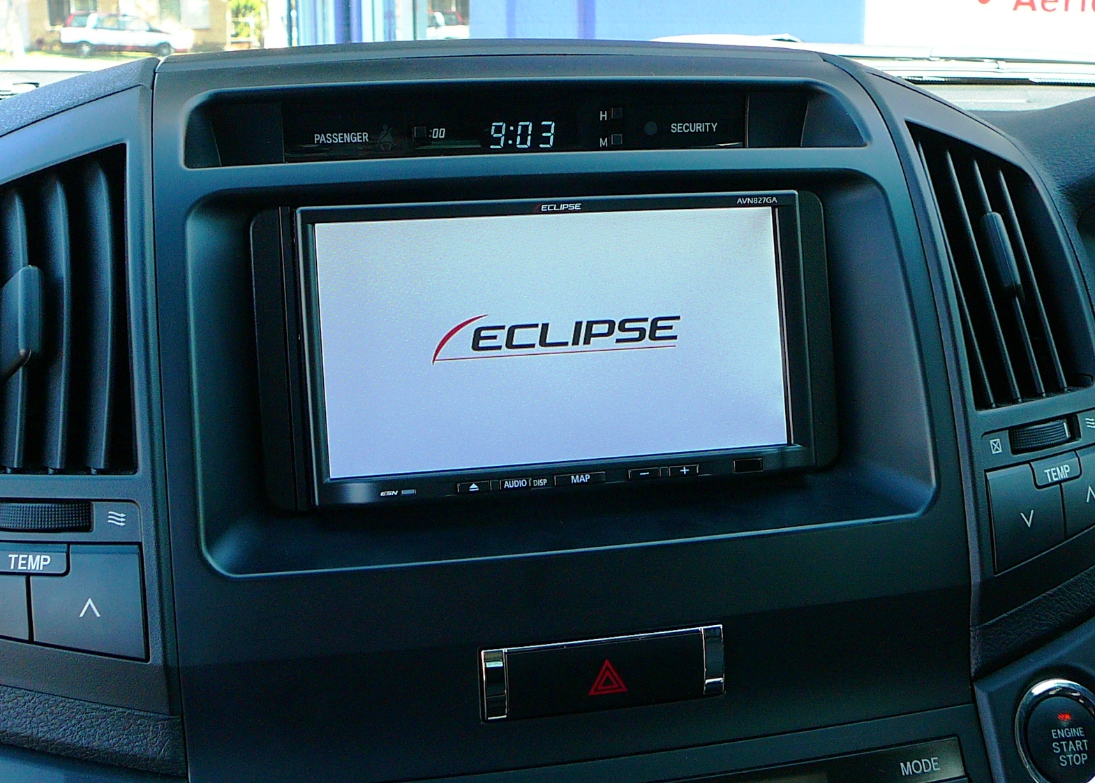 Toyota Landcruiser 200 Series, Eclipse GPS Navigation