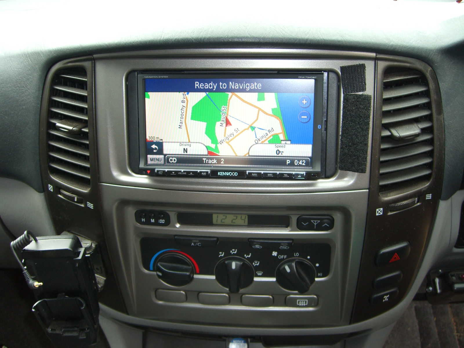 Toyota Landcruiser Kenwood GPS Navigation with Topographical maps