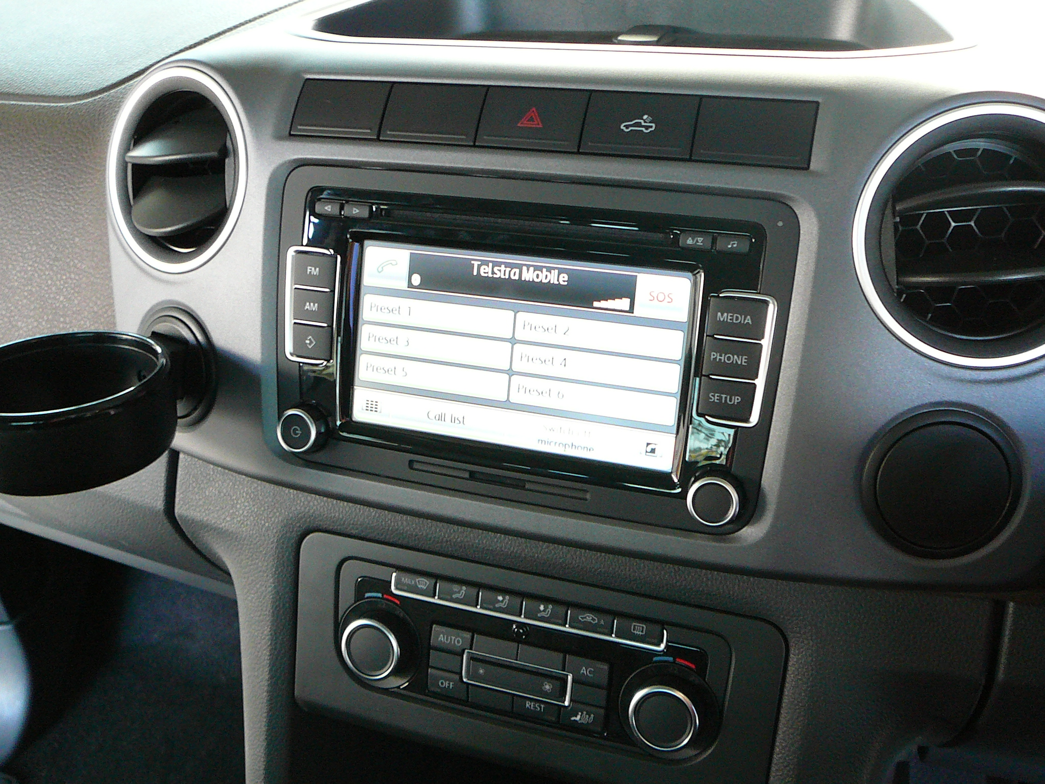 VW Amarok 2011 Intergrated Bluetooth Handsfree