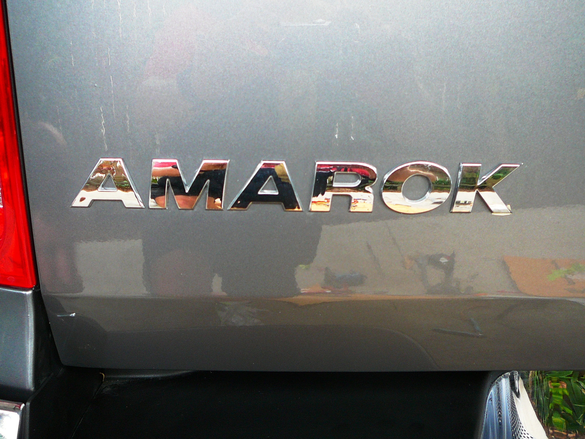 VW Amarok 2011, Chrome style reverse sensors