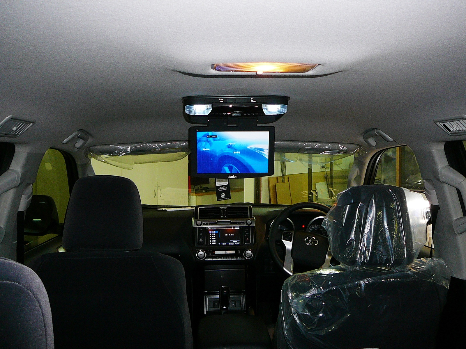 Toyota Prado 2014, Clarion VTM1 DVD USB SD Roof Screen