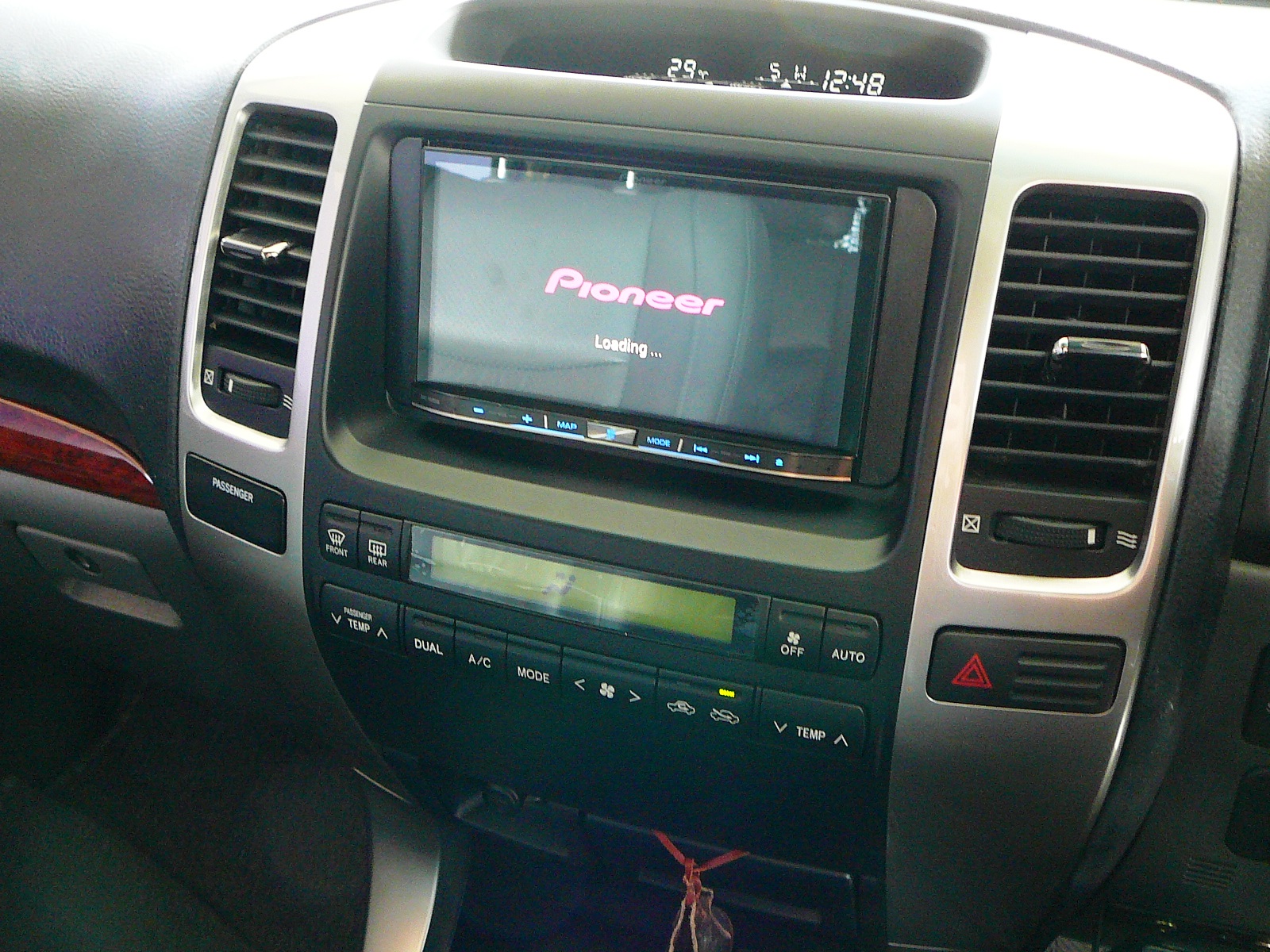Toyota Prado 120 Series 2008, Pioneer AVH Audio Visual Unit & Reverse Camera